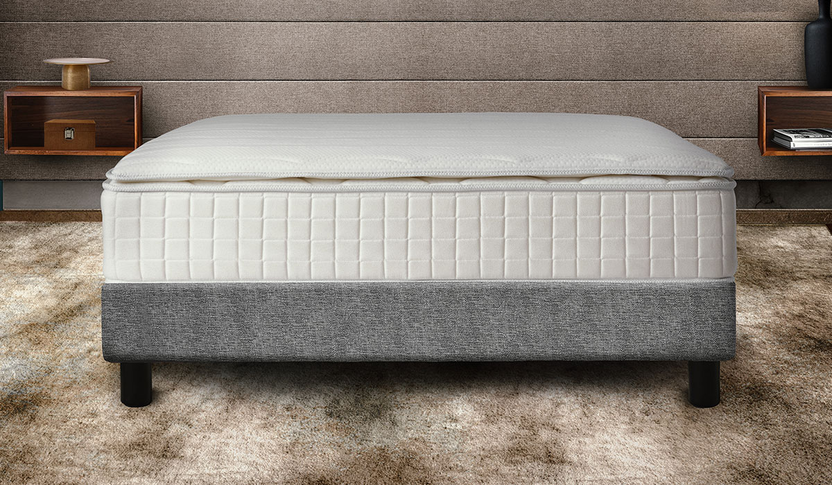 Novotel bed - mattress & base 2